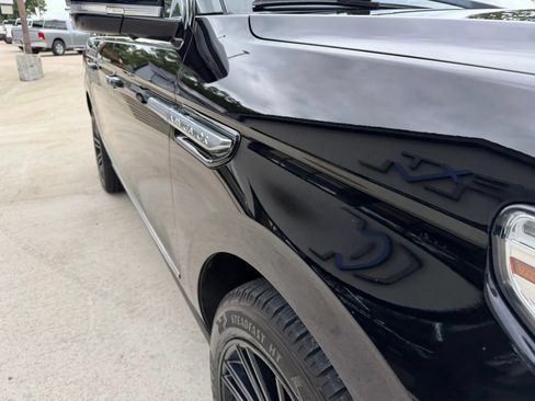 Used 2018 Lincoln Navigator L Reserve w/ Technology Package AWD/4WD image 67