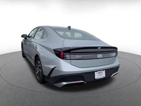 Used 2026 Hyundai Sonata Blue FWD image 12