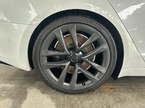 Used 2021 Tesla Model S Plaid AWD/4WD image 17