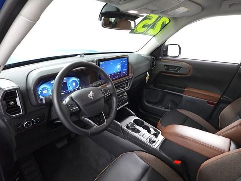 Used 2025 Ford Bronco Sport Outer Banks w/ Outer Banks Tech Package+ image 13