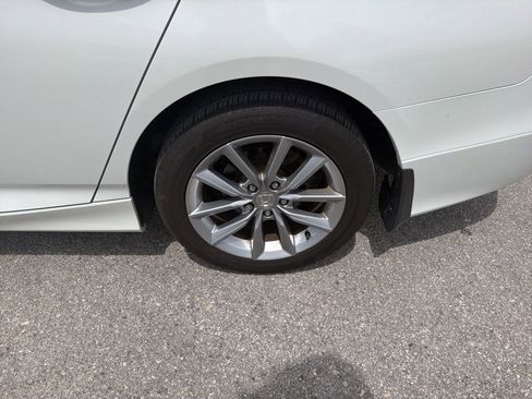 Used 2021 Honda Accord LX image 11