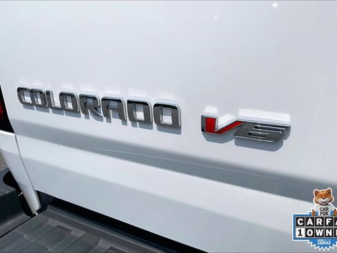 Used 2020 Chevrolet Colorado W/T w/ WT Convenience Package AWD/4WD image 10