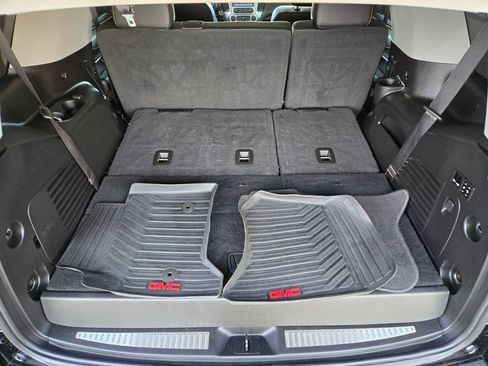 Used 2020 GMC Yukon SLT w/ Graphite Performance Edition image 13