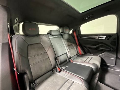Used 2021 Porsche Cayenne GTS AWD/4WD image 22