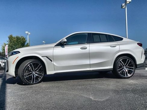 Used 2026 BMW X6 xDrive40i w/ Executive Package AWD/4WD image 5