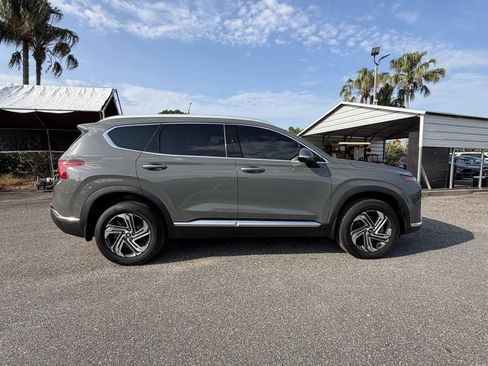 Used 2022 Hyundai Santa Fe SEL w/ Convenience + Premium Package AWD/4WD image 4
