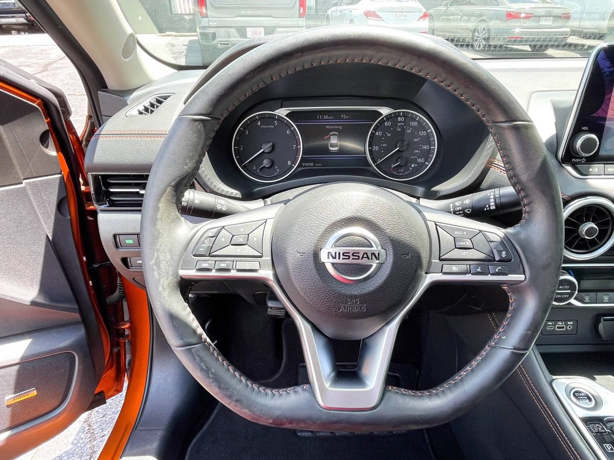 Used 2021 Nissan Sentra SR w/ SR Premium Package FWD image 11