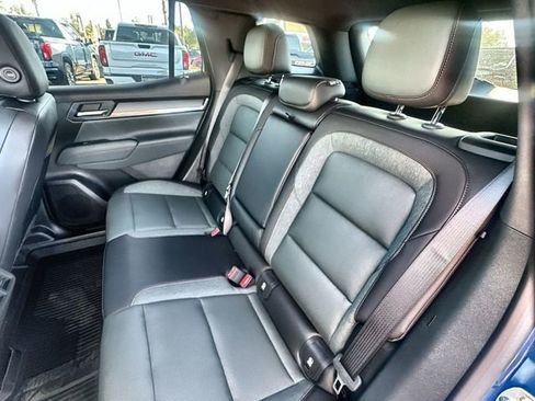 New 2026 GMC Terrain AT4 AWD/4WD image 26