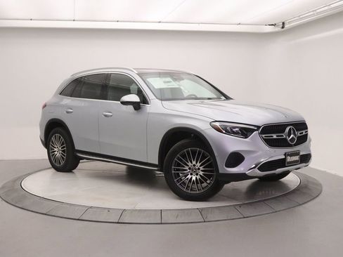 New 2026 Mercedes-Benz GLC 300 GLC 300 image 16