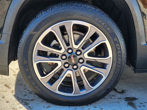 Used 2020 GMC Acadia AT4 w/ Driver Alert Package II image 11