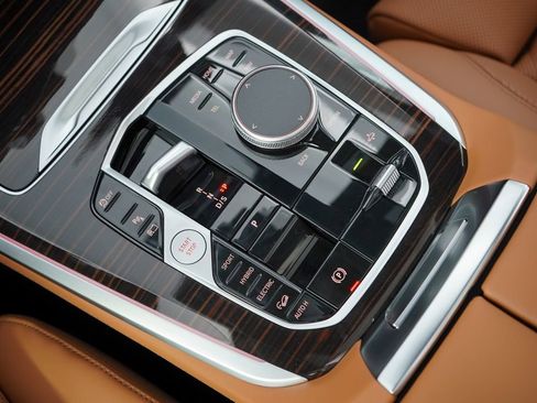 New 2026 BMW X5 xDrive50e w/ Climate Comfort Package image 20