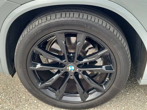 Used 2022 BMW X3 sDrive30i w/ M Sport Package RWD image 11