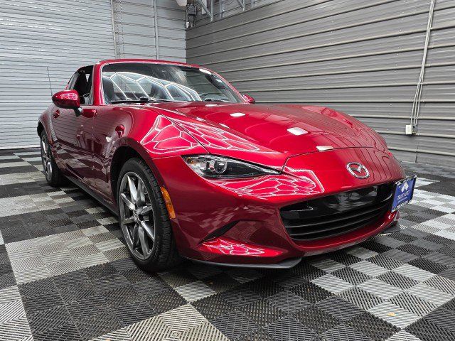 Used 2022 MAZDA MX-5 Miata RF Grand Touring w/ Weather Package RWD image 5