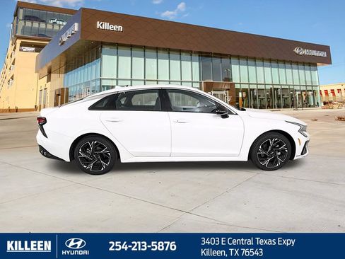 Used 2025 Kia K5 GT-Line AWD/4WD image 8