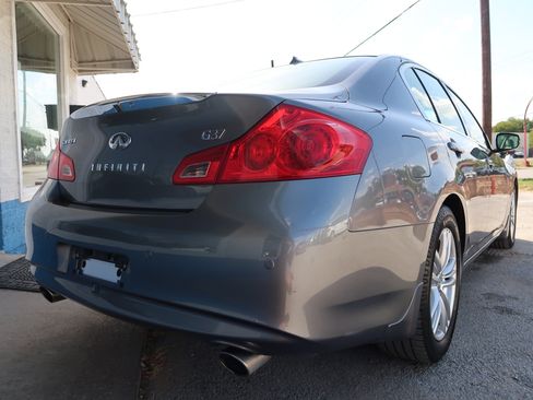 Used 2013 INFINITI G37 Journey w/ Premium Pkg RWD image 8