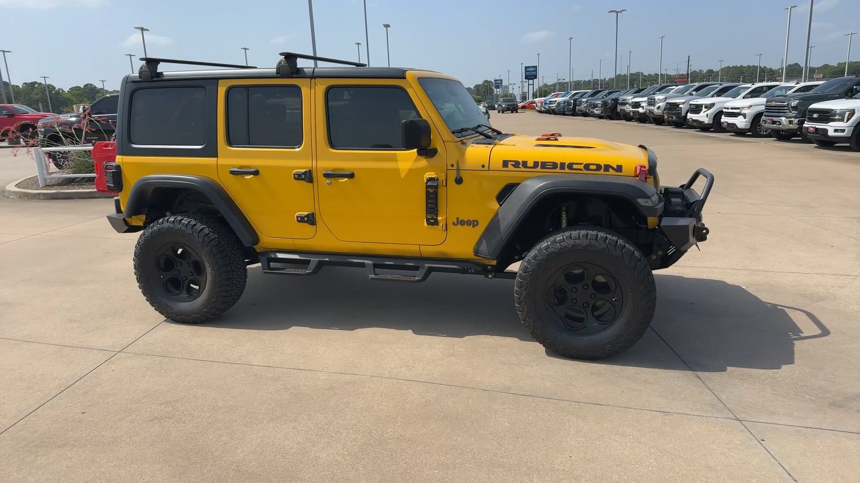 Used 2020 Jeep Wrangler Unlimited Rubicon w/ Dual Top Group AWD/4WD image 9