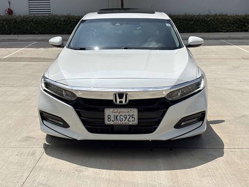 Used 2019 Honda Accord EX image 7