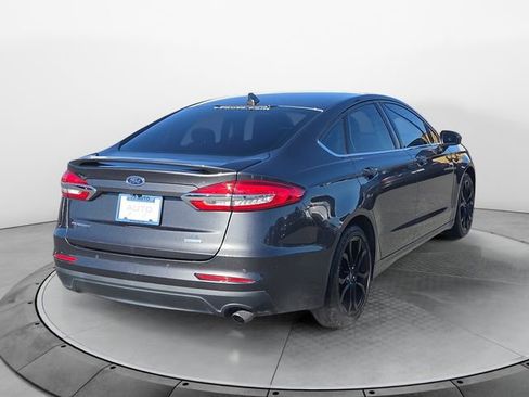 Used 2019 Ford Fusion SE w/ Equipment Group 151A image 5