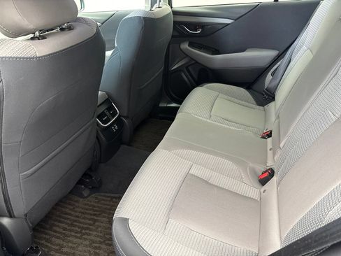 Used 2025 Subaru Outback Premium AWD/4WD image 21