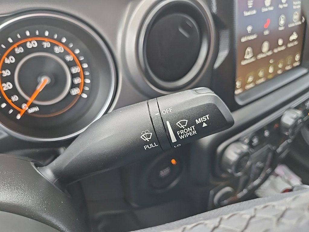 Used 2023 Jeep Gladiator Sport AWD/4WD image 49