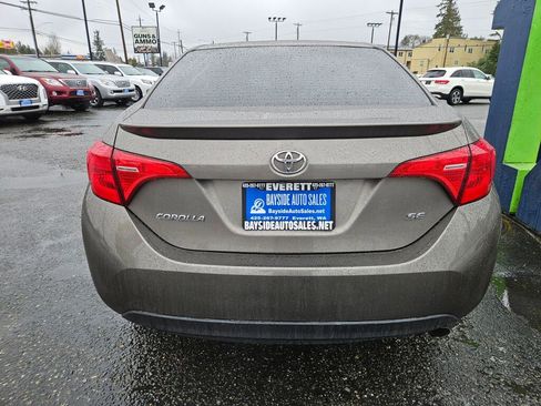 Used 2017 Toyota Corolla SE w/ Carpet Mat Package (TMS) image 4