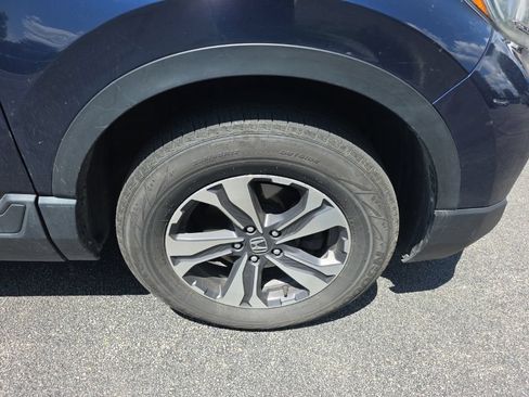 Used 2018 Honda CR-V LX image 9