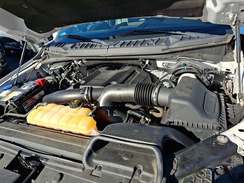 Used 2019 Ford F150 Lariat image 31