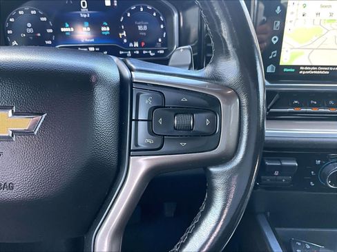 Used 2022 Chevrolet Silverado 1500 High Country w/ Technology Package image 21