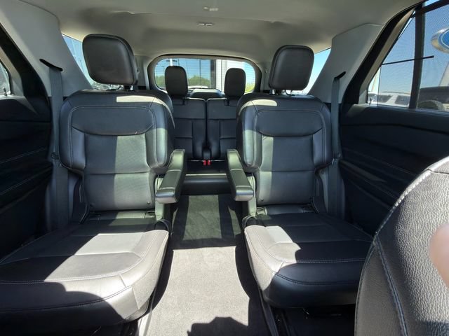 Used 2022 Ford Explorer Limited w/ Hybrid Equipment Group 310A AWD/4WD image 38