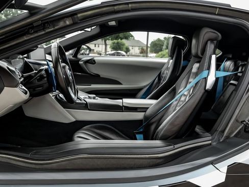 Used 2015 BMW i8 AWD/4WD image 33