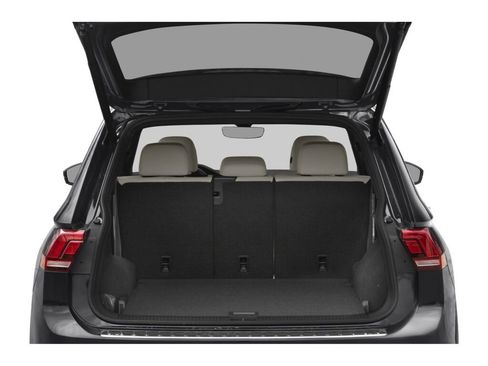New 2024 Volkswagen Tiguan SE R-Line AWD/4WD image 11