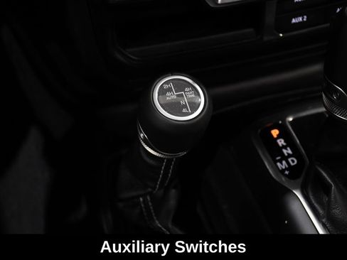 Used 2023 Jeep Wrangler Unlimited Sahara w/ Cold Weather Group AWD/4WD image 25
