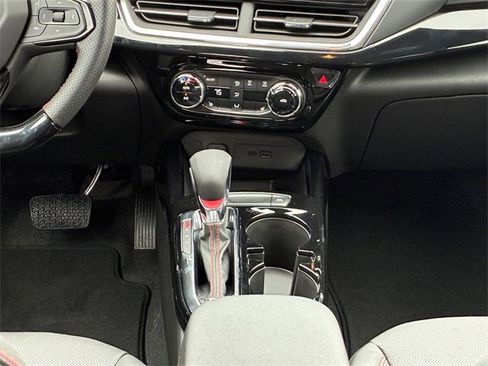 New 2026 Chevrolet Trax RS w/ Sunroof Package image 20