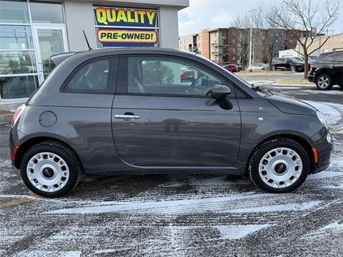Used 2015 FIAT 500 Pop image 2