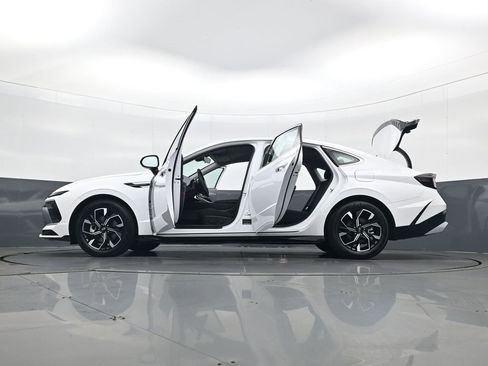 Certified 2025 Hyundai Sonata SEL image 34