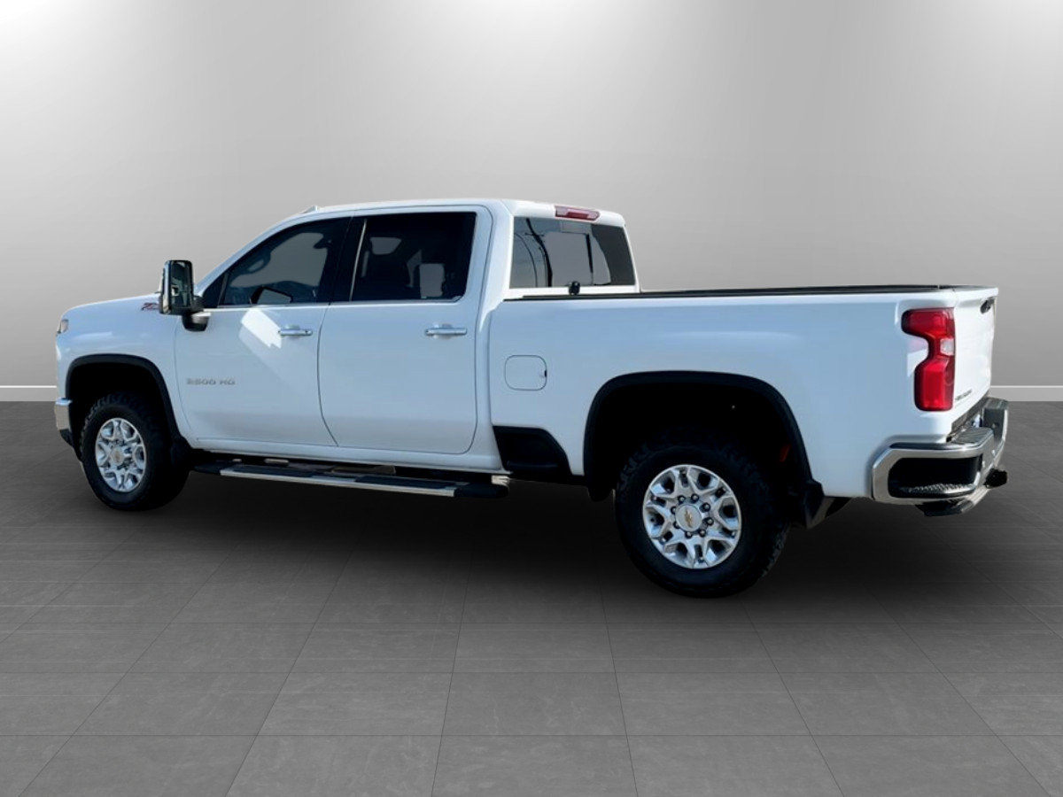 Used 2022 Chevrolet Silverado 2500 LTZ w/ LTZ Plus Package AWD/4WD image 5