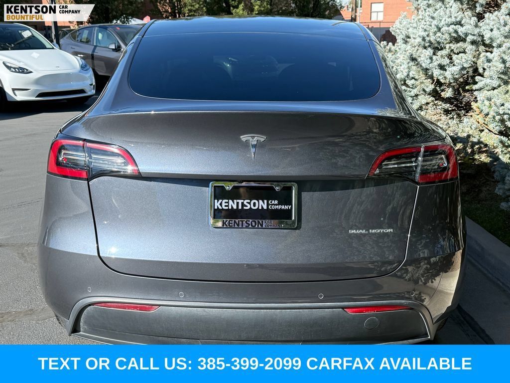Used 2022 Tesla Model Y Long Range AWD/4WD image 7
