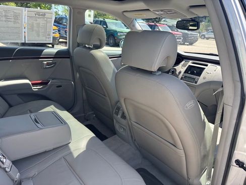 Used 2007 Hyundai Azera Limited FWD image 13
