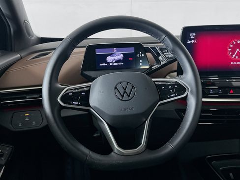 Used 2023 Volkswagen ID.4 2WD image 18
