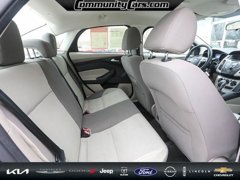 Used 2014 Ford Focus SE image 22