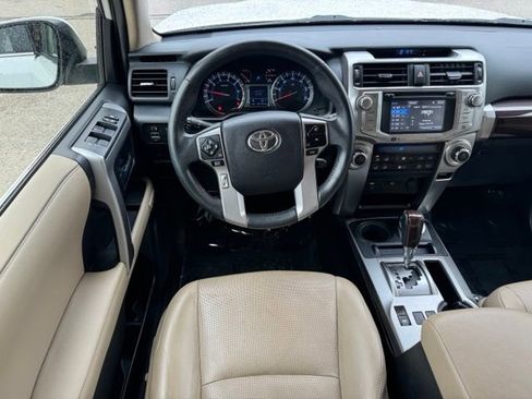 Used 2018 Toyota 4Runner Limited AWD/4WD image 10