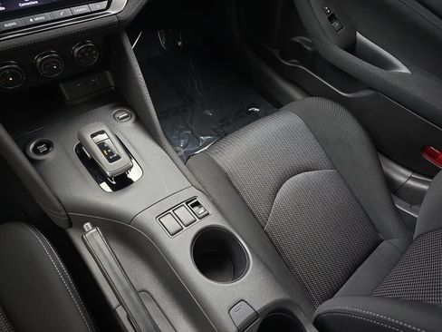 Used 2025 Nissan Z Sport w/ Floor Mat Package RWD image 22