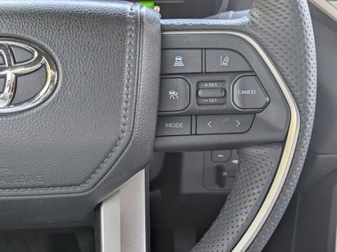 Used 2025 Toyota Tundra Limited image 22