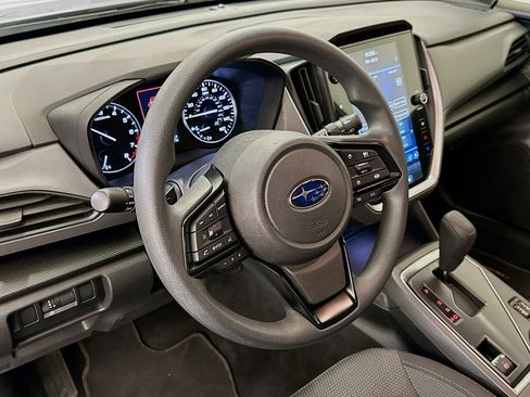 Used 2024 Subaru Crosstrek 2.0i Premium image 18