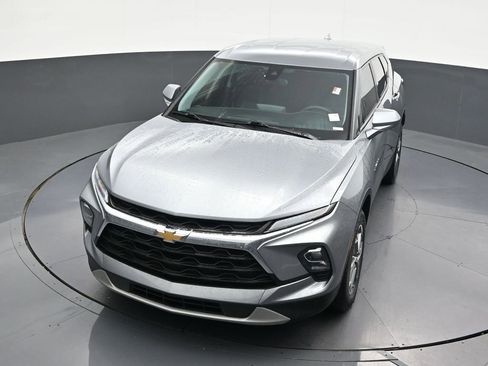 Used 2023 Chevrolet Blazer LT FWD image 22