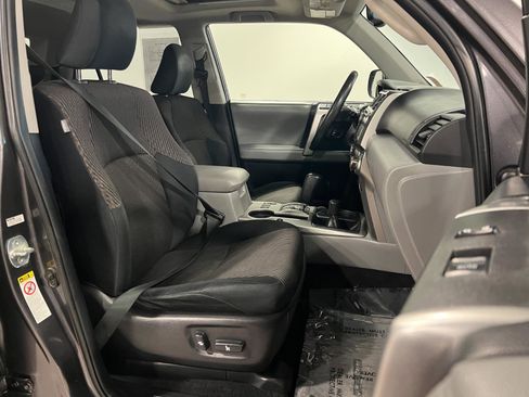 Used 2012 Toyota 4Runner SR5 w/ Convenience Pkg AWD/4WD image 37
