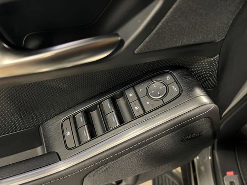 Used 2026 Lexus GX 550 w/ Cold Area Package image 28