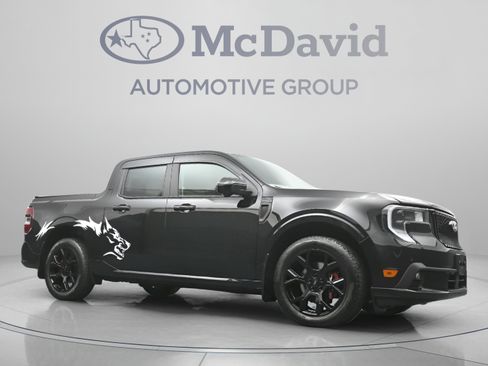 Used 2025 Ford Maverick Lobo AWD/4WD image 29