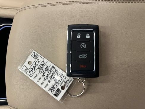 Used 2024 Jeep Grand Cherokee Limited w/ Luxury Tech Group II AWD/4WD image 19