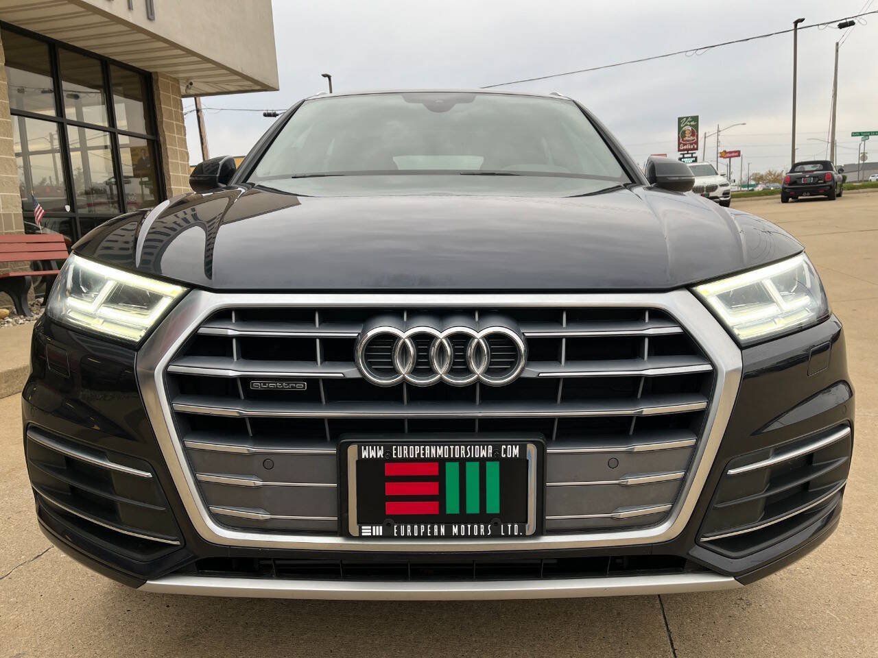 Used 2020 Audi Q5 2.0T Premium Plus w/ Premium Plus Package AWD/4WD image 7